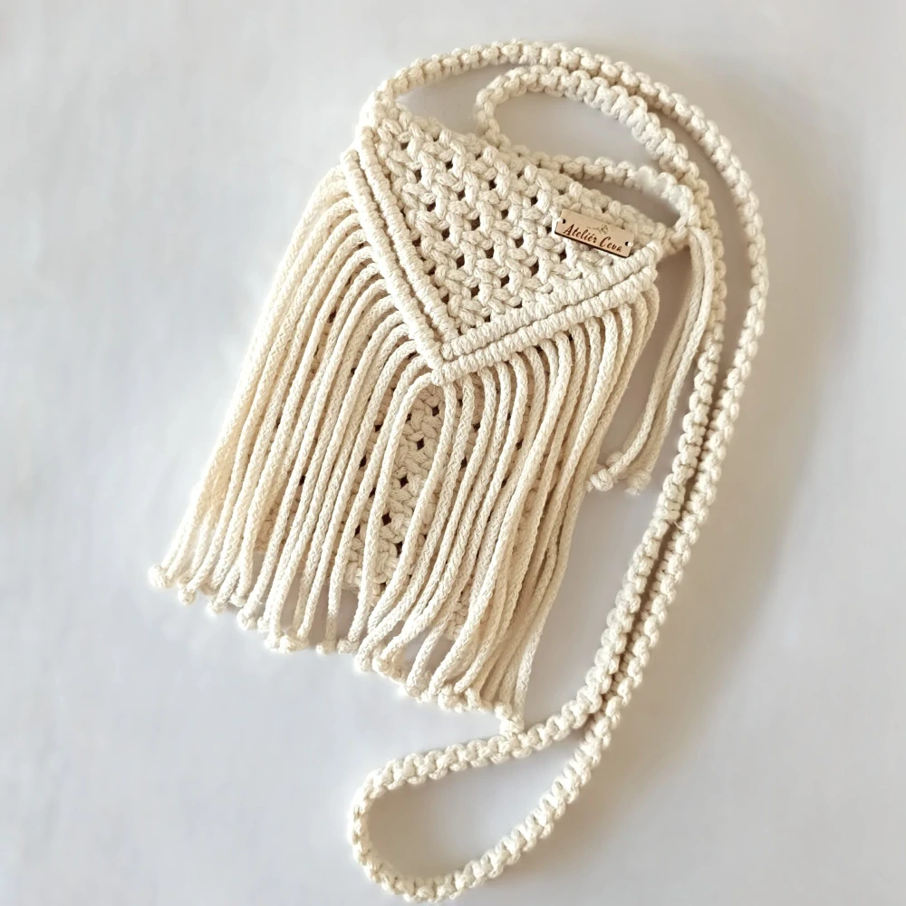 Macrame kabelka na mobil ecru