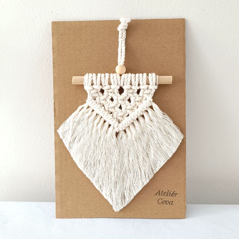 Mini macramé dekorace