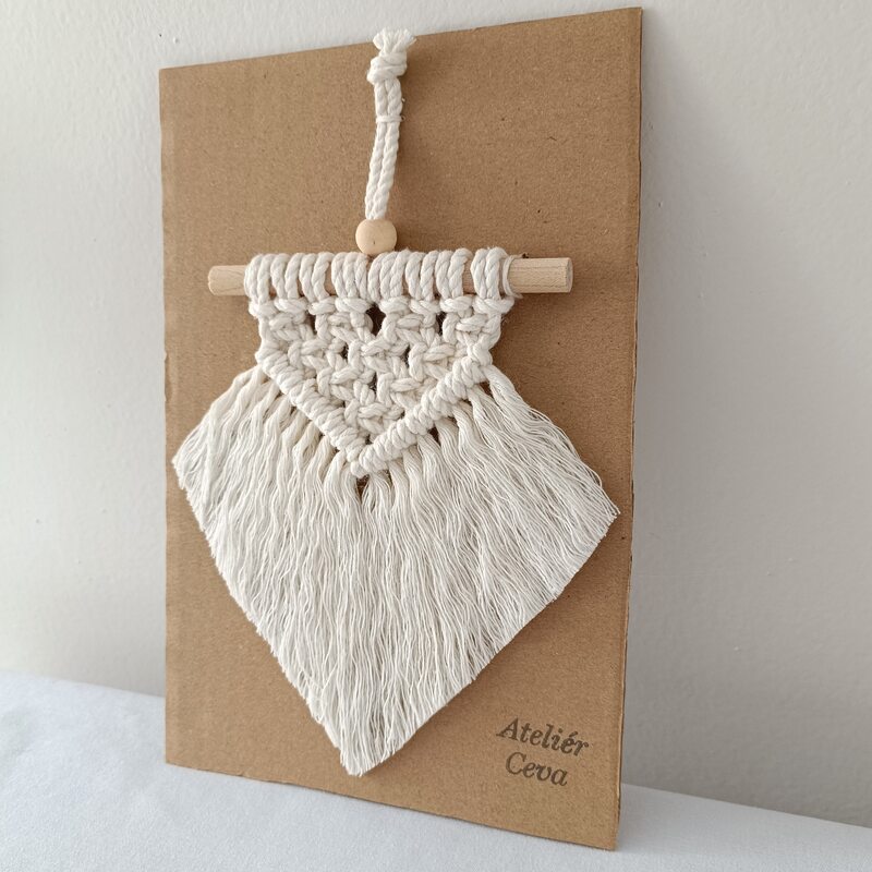 Mini macramé dekorace