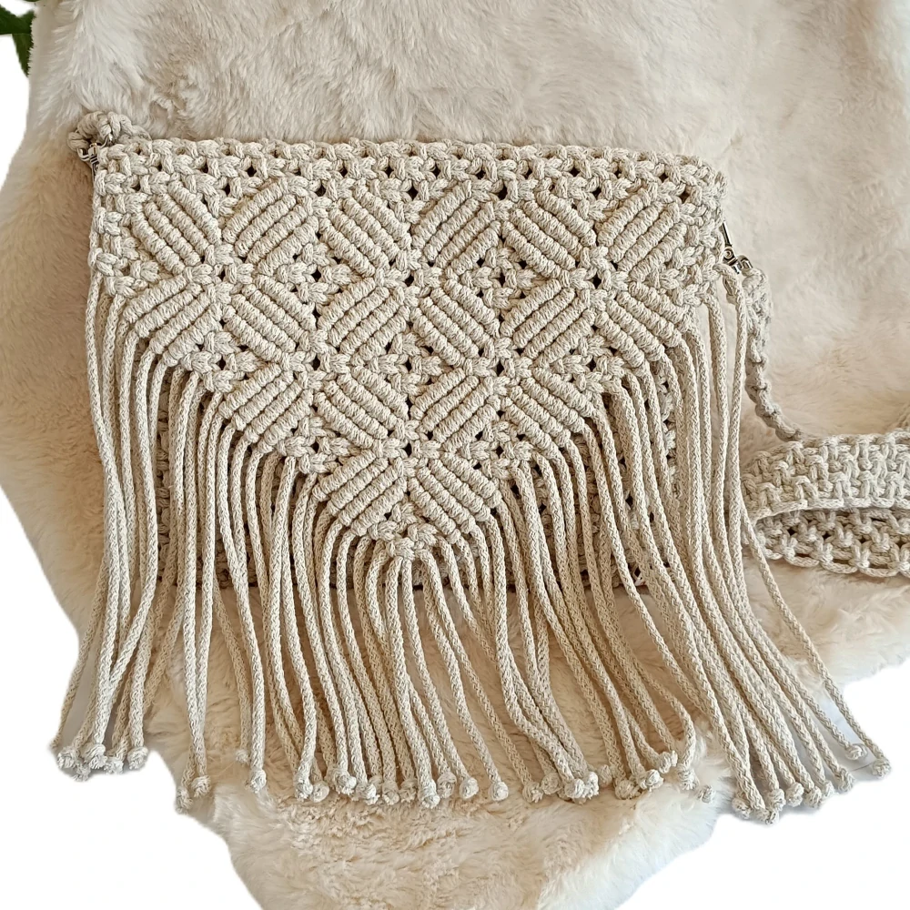 Macrame kabelka sv. béžová