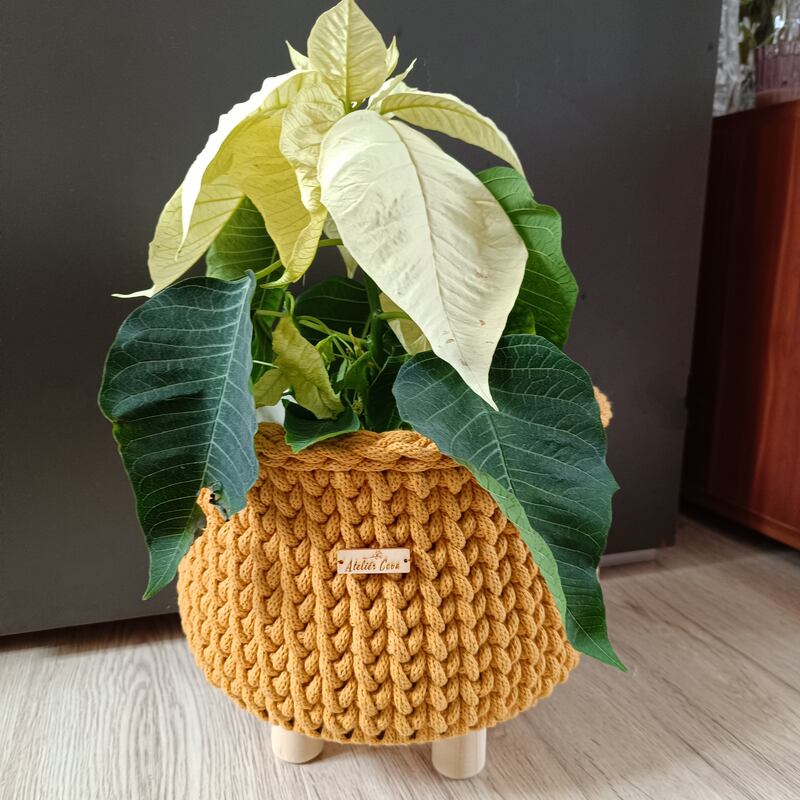 Obal na květináč okrový