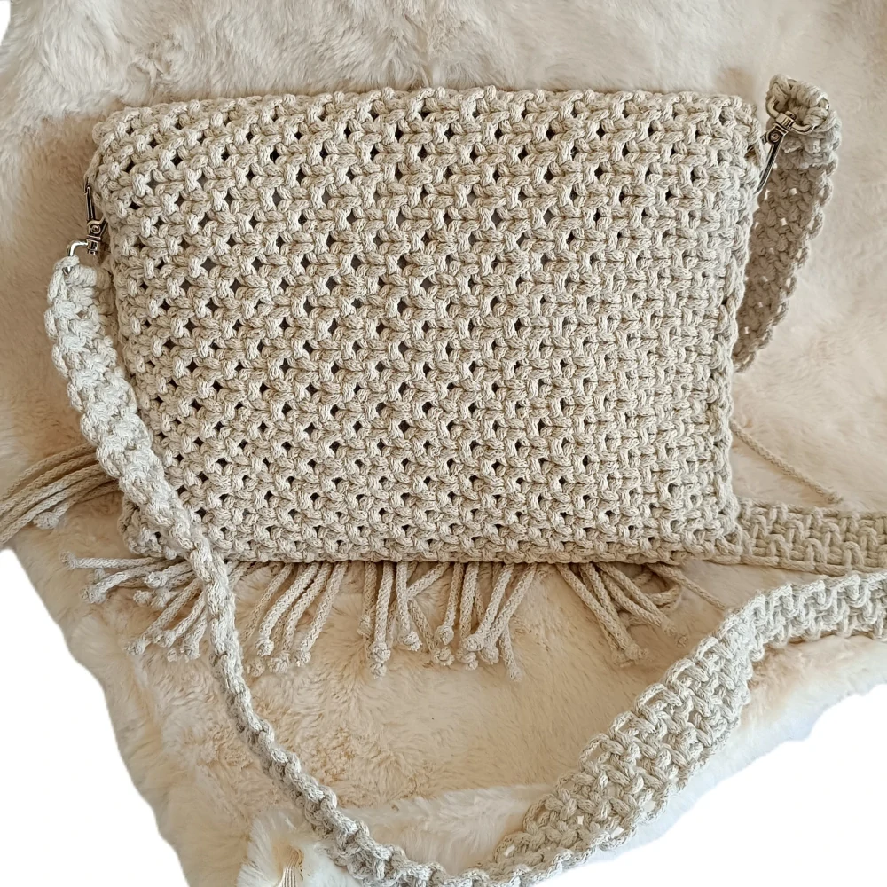 Macrame kabelka sv. béžová